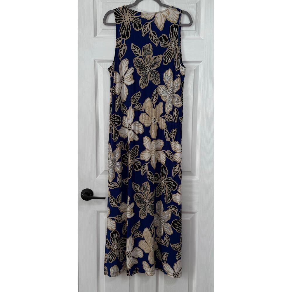 Chico's Travelers Women's Floral Slinky with Pockets Maxi Dress Size 2 US. Large - Picture 11 of 16